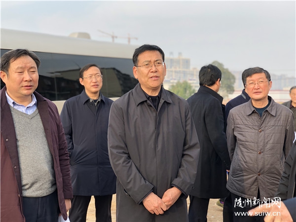 ����壺�ӿ��ƽ��ϻ�վƬ�����콨��