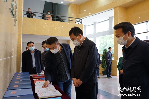 �����:��ѧ��׼ץ��ѧУ������ؼ������У԰������ȫ����