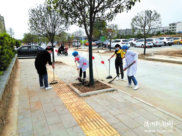 ������ҽԺ��չ������ɨ��