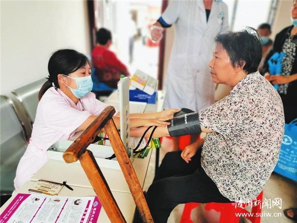 Ϊ�м����Ͱ���