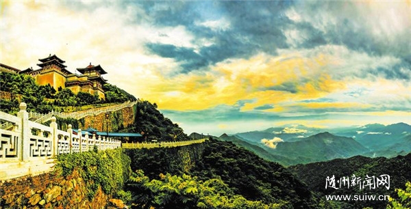 ���ɽ�Ƴ�ӿ��