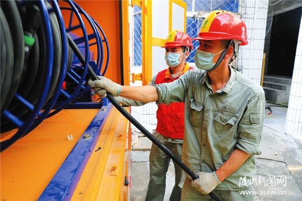 ��Ա����ӱ��Ͽ�������豸��ȫ�ȶ�����