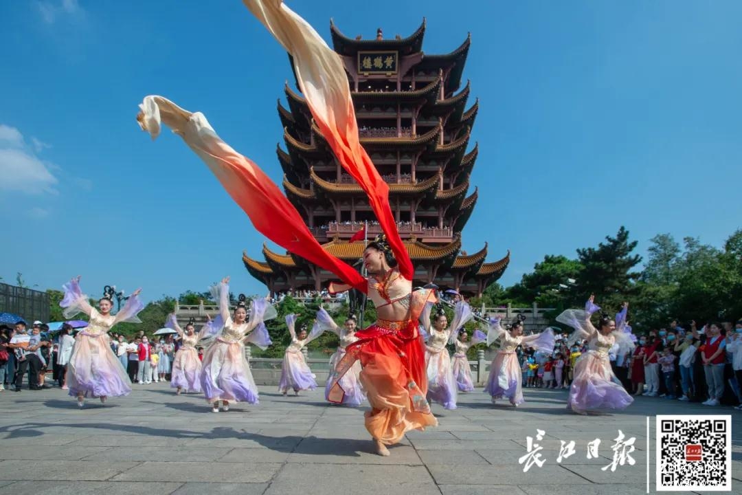 �人���ٴ�����ý��̾��