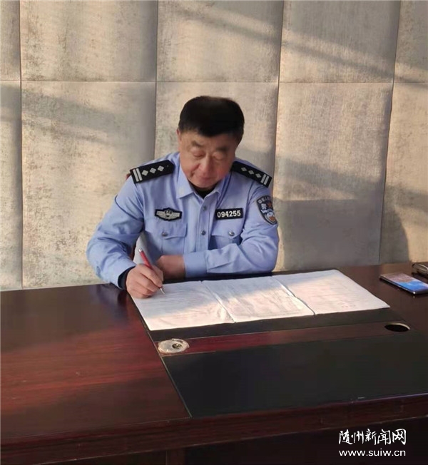 �����ϵ�Ա�δ��Ʒ�Ƹ������ģ��