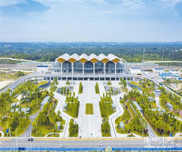 �ŽӺ�����ͨ��ԥ�������ݼӿ��γ�������չ�¾���