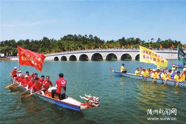 ���۱���