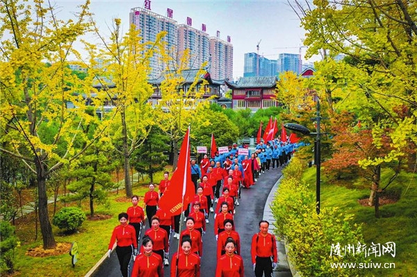 �����ڽ�����