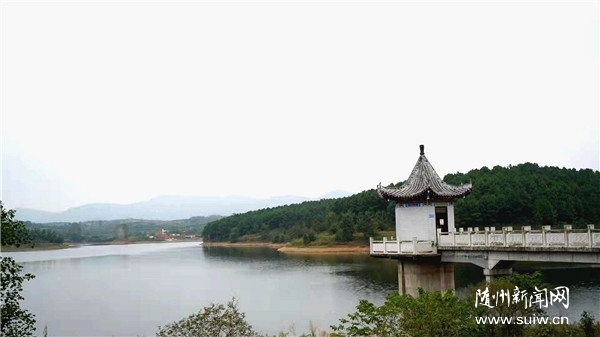 ���������򣺾������ˣ�ˮ�����ˣ���������