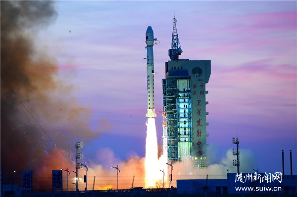 �ҹ��ɹ�����L-SAR 01��B��