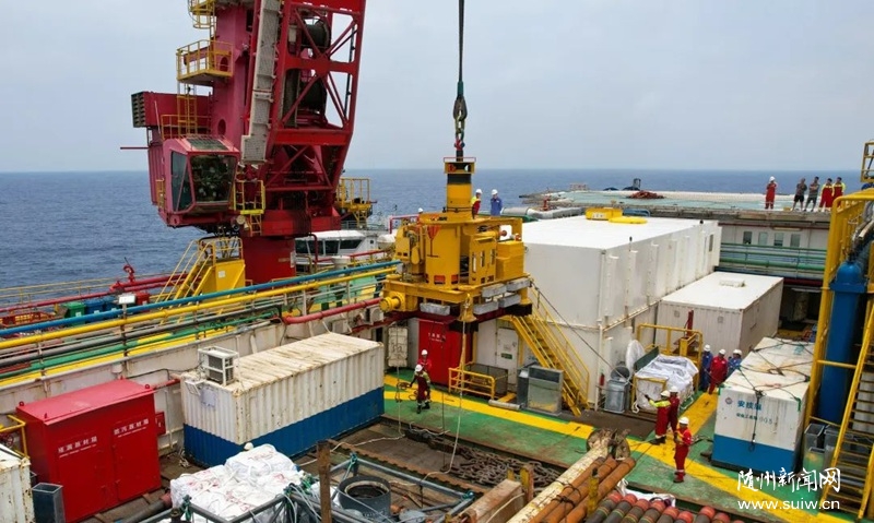 �ҹ����׹�������ˮˮ�²�������ɺ��װ�װ