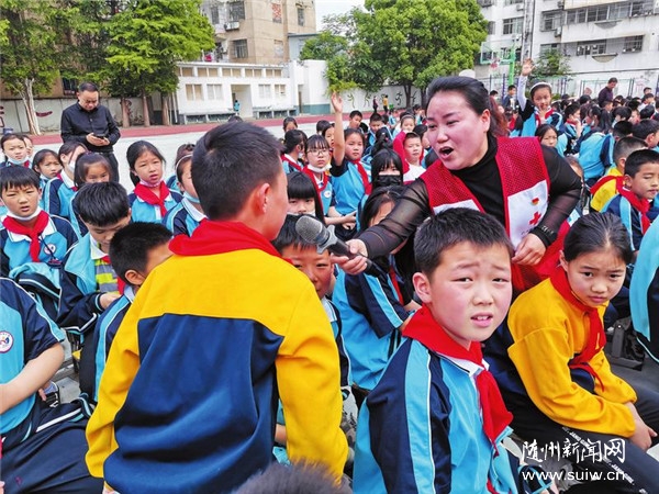 ����ʮ�֡����ս�У԰