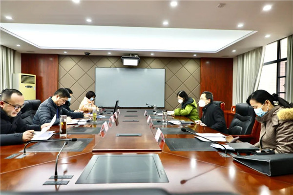 �м��Ժ���񸱼�쳤�ƻ��ٵ����������Ժ����ָ�����¼�칤��