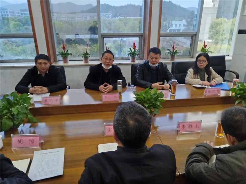 �������г���ֿܾ�ʡ�����Ȩ��ð��Ϊ