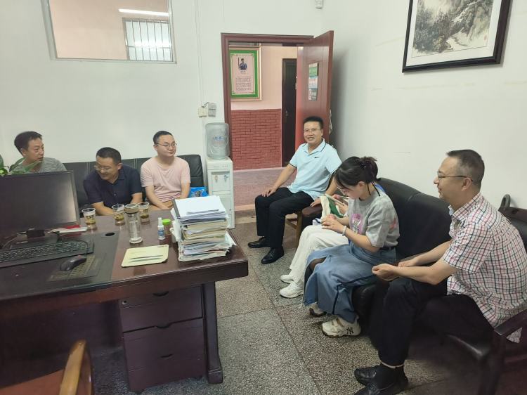 ������ʵ����ѧ�����忪չ�����ָڻ