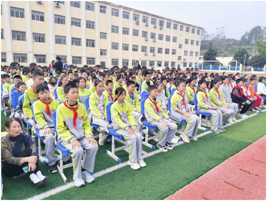 �����������չ���ϱ�������У԰���