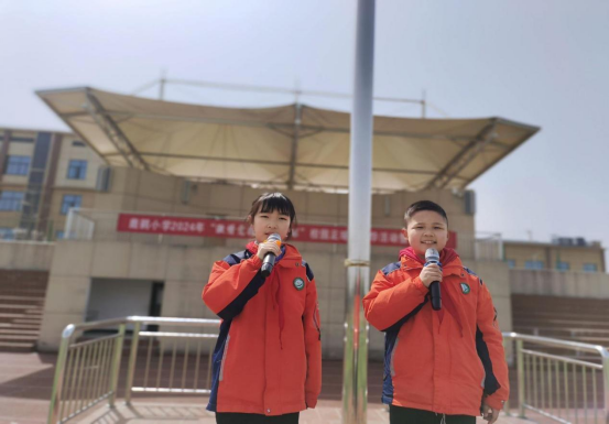 ¹СѧеУ԰껪߰༶Ļʽ