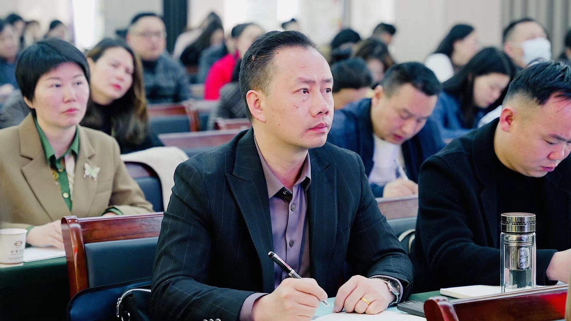 ��������������չ���ͷ����̻ᡢ����ҵ�����Ż�Ӫ�̻���ר�������