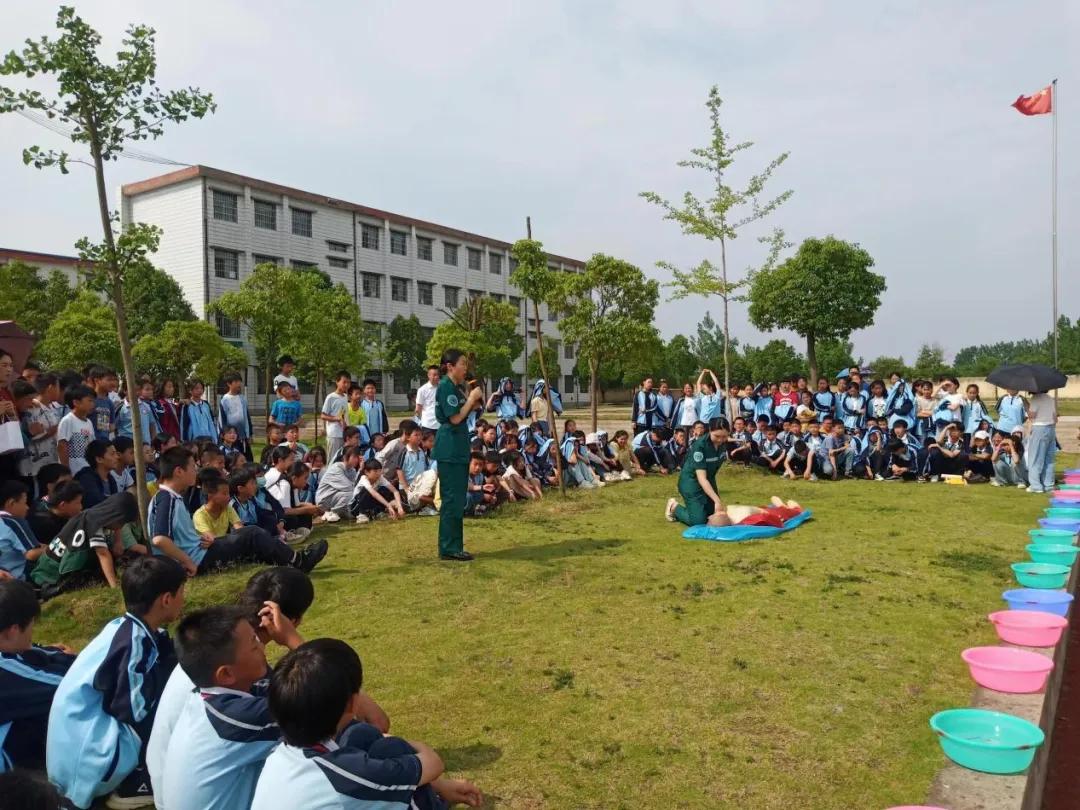 �������У��չ����ˮ���������