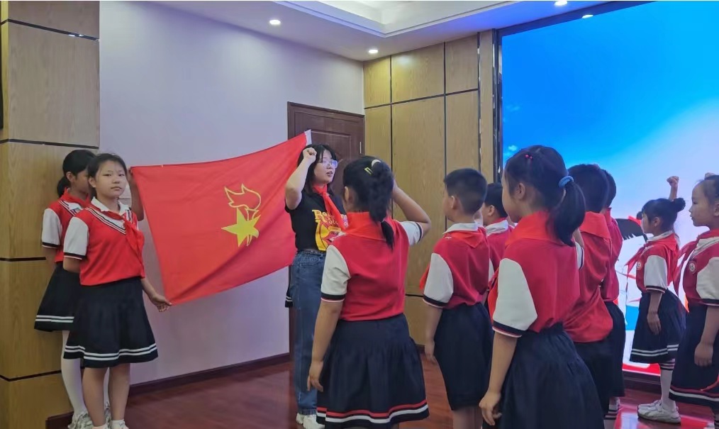 �������ۿ���Сѧ����һ�꼶�¶�Ա�����ʽ