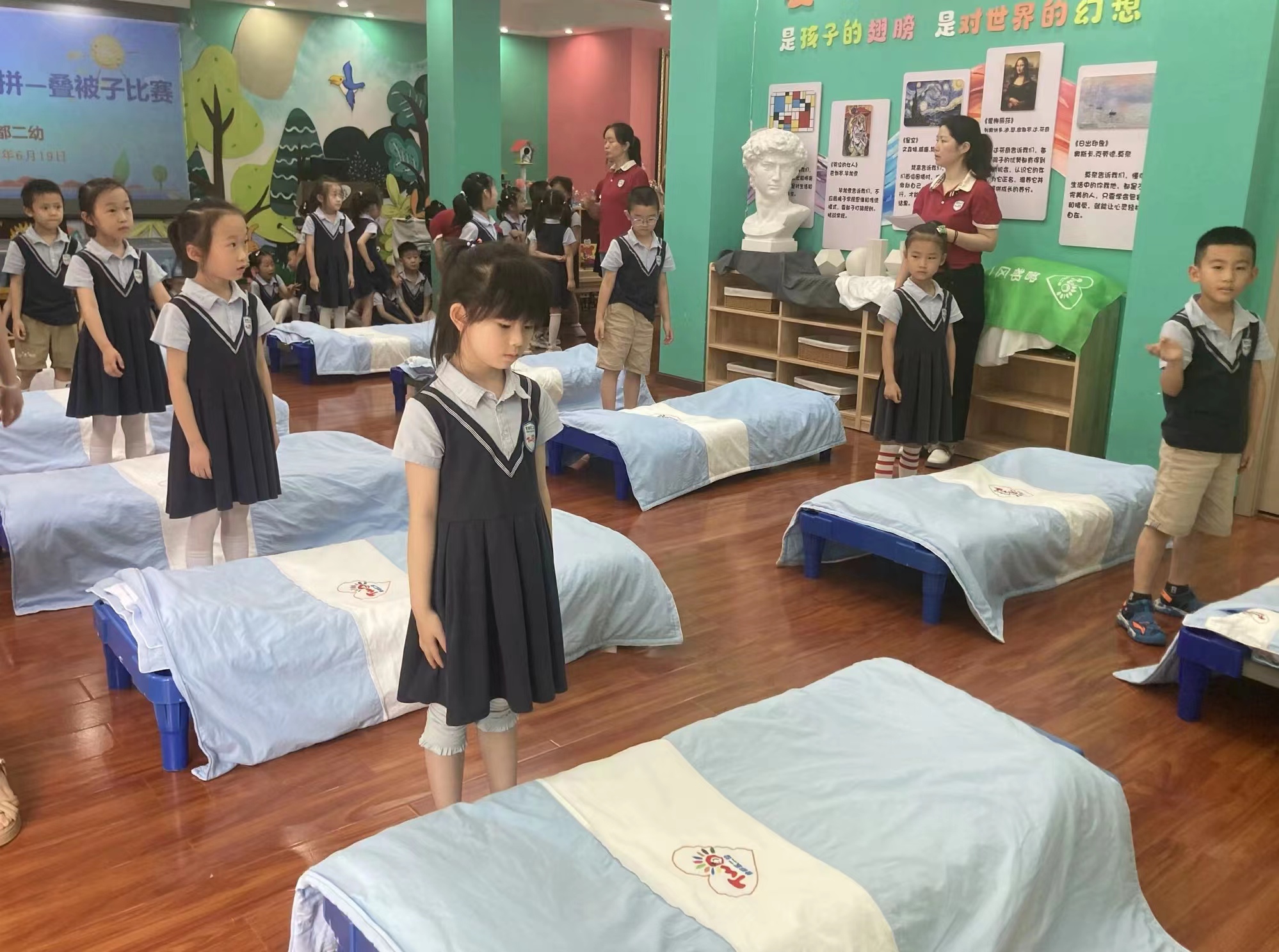 �������ڶ��׶�԰����������������