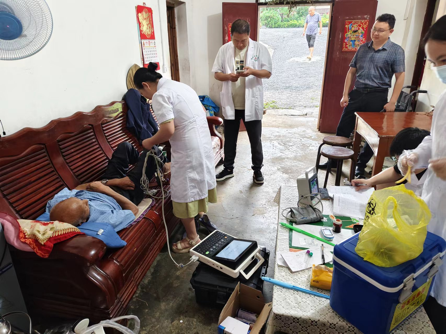 �����չ�������۾�����ѽ������