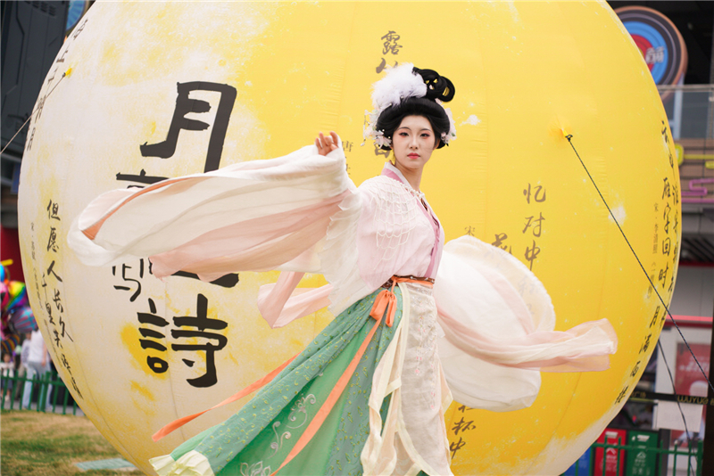 ���ݡ���Բ���á����������г�����