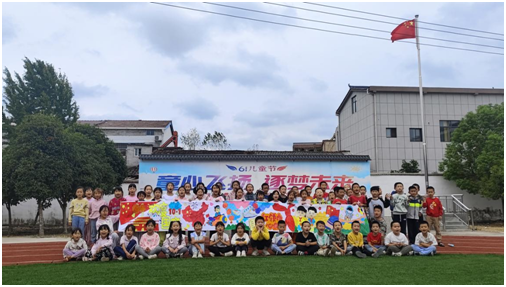 �������ε����ׯСѧ�ٰ조ͯ�Ļ��Σ�ǿ�����ҡ�����