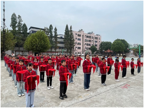 ��ɽ������Сѧ�������ȶ��¶�Ա�����ʽ