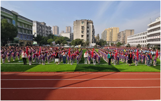 ������������ɫ������������СѧУ����ף�й������ȷ�ӽ���75�������¶�Ա�����ʽ