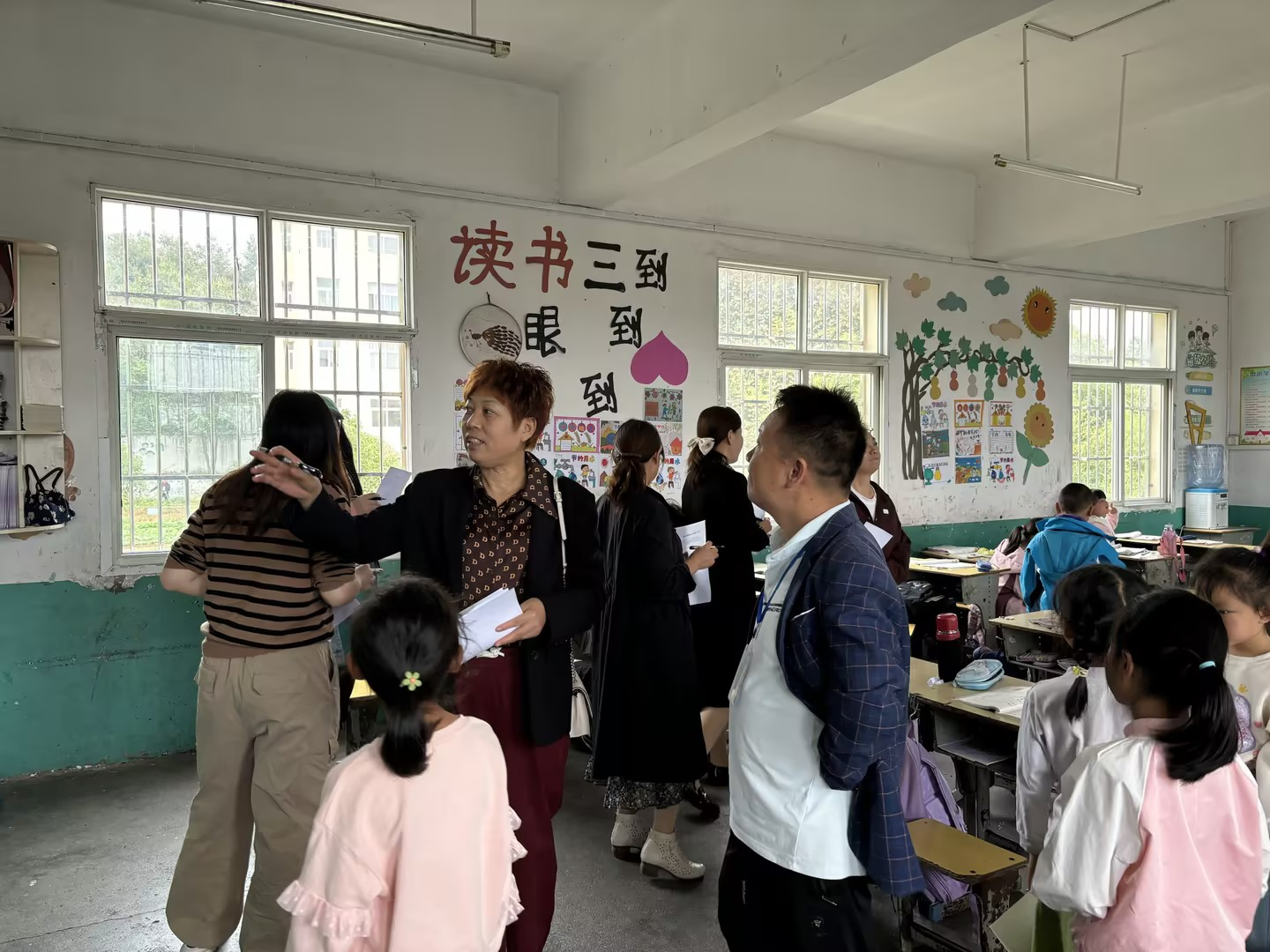 ���ظ߳���߳���Сѧ��չ�༶�Ļ��������Ȼ