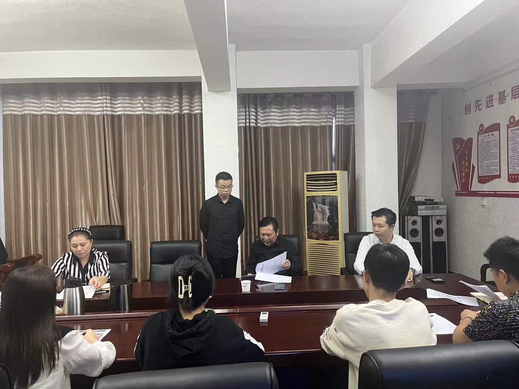 ���Ż�Ӫ�̻�������ˮ����ֳ������ҵ���У���ı�Ż�Ӫ�̻�����ƪ��