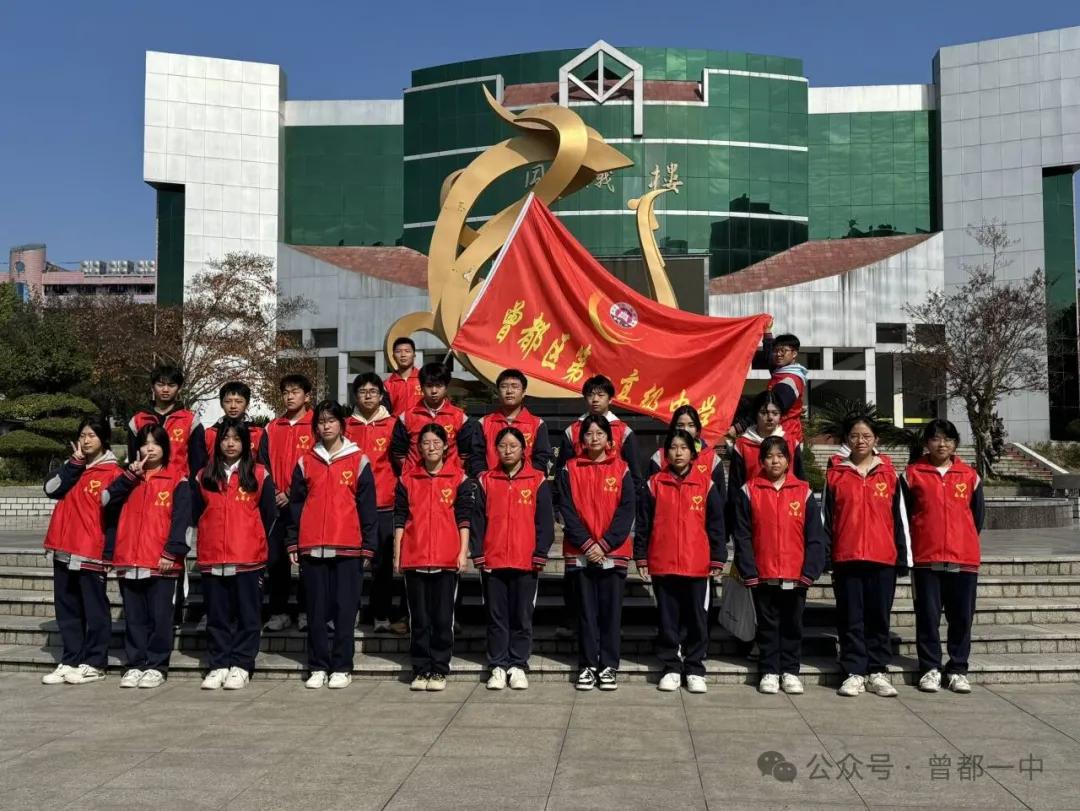 ����һ��ѧ��־Ը���߽�Ϧ�������깫Ԣ