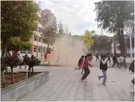 С�����һ��ѧ��������Ӧ����ɢ����