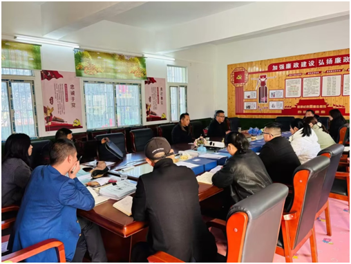 �߳�������ѧУ��չѧУ�����ֳ���Ħ�Ͷ���