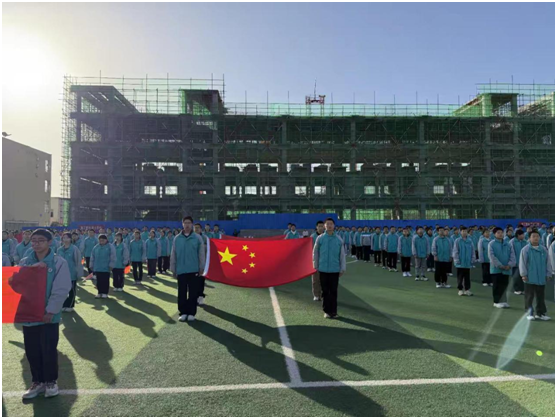 ���ػ���������ѧУԲ���ٰ��ʮ�����˶���