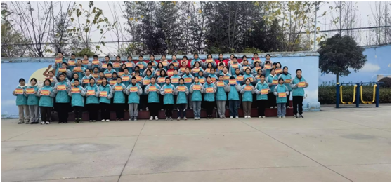 ���ػ���������ѧУ��չ�ܷ�������ϵ�л