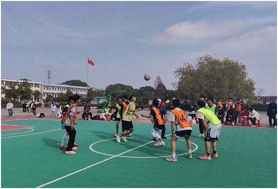 �򸣵�ũ������ѧУ�а������������