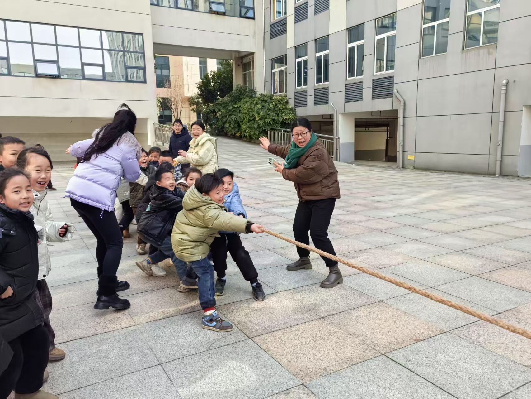 ���Ż�Ӫ�̻���������Сѧ�ٰ�2024�궬���κӱ���