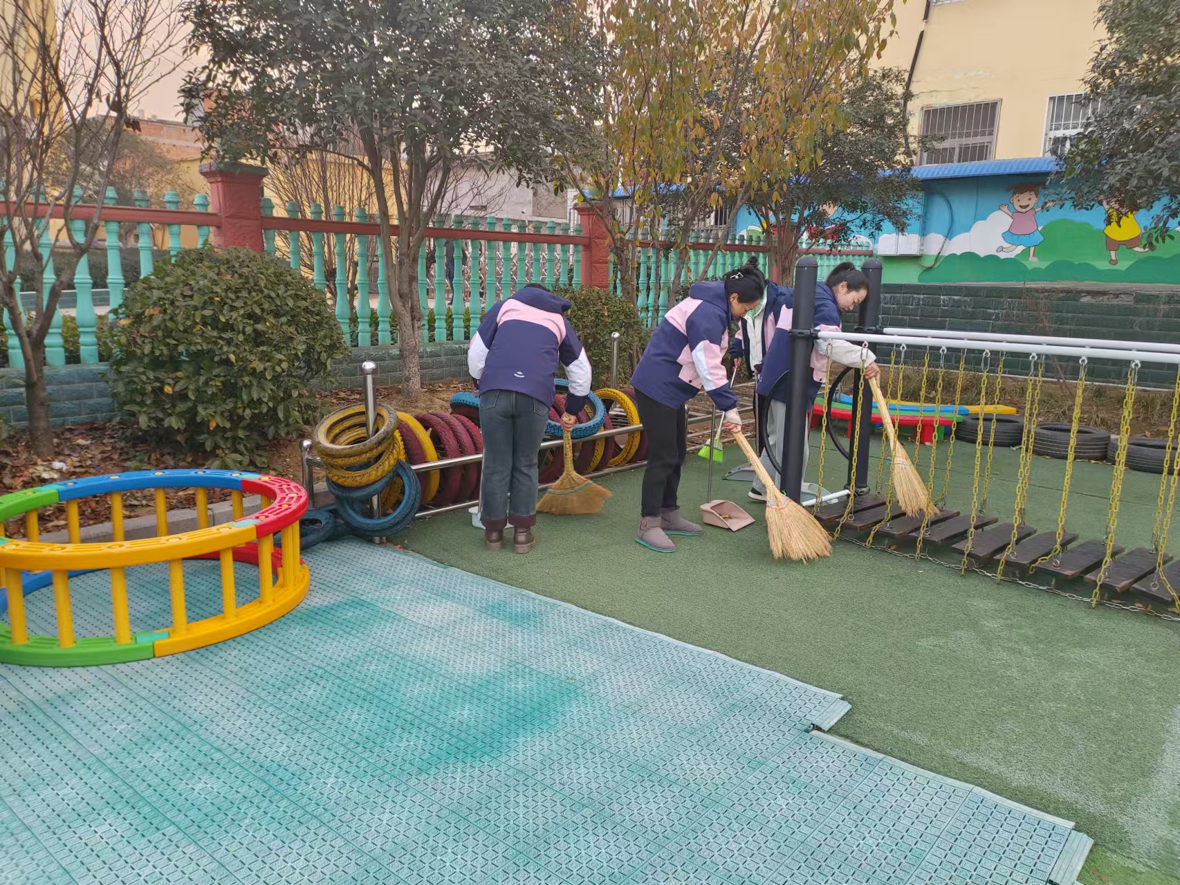 ������԰�� �����������׶�԰���ж�