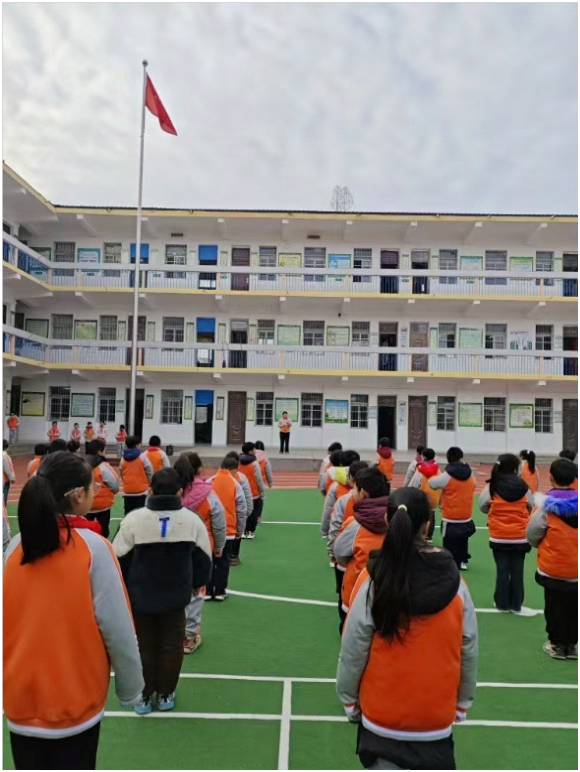 ������·Сѧ��չѧ�׷�ϵ�л