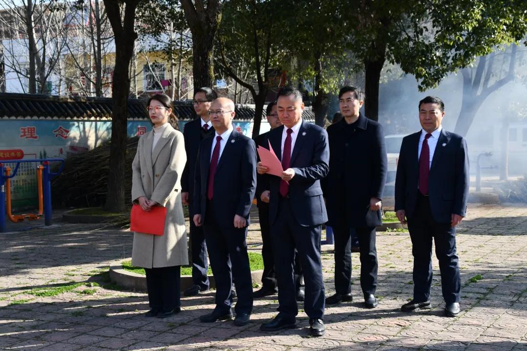 ����һ�о��а�ѧ��ַ�����Ļ��ʽ