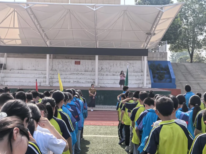 ���������ѧУ��չ����ˮ��������