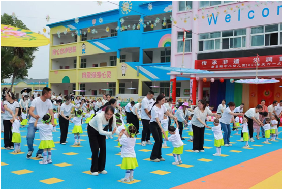 �����������׶�԰��һ���ջ��ݾ�������