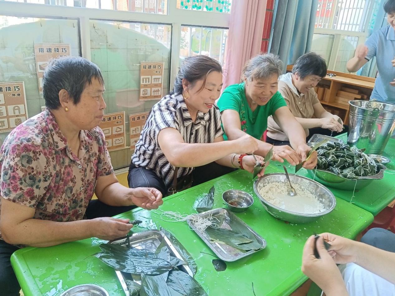 ���Ż�Ӫ�̻��������������ף�����Ʈ��԰  ��԰���Ũ