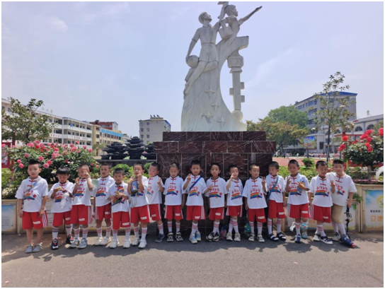 �����������׶�԰��չ��С�ν�����