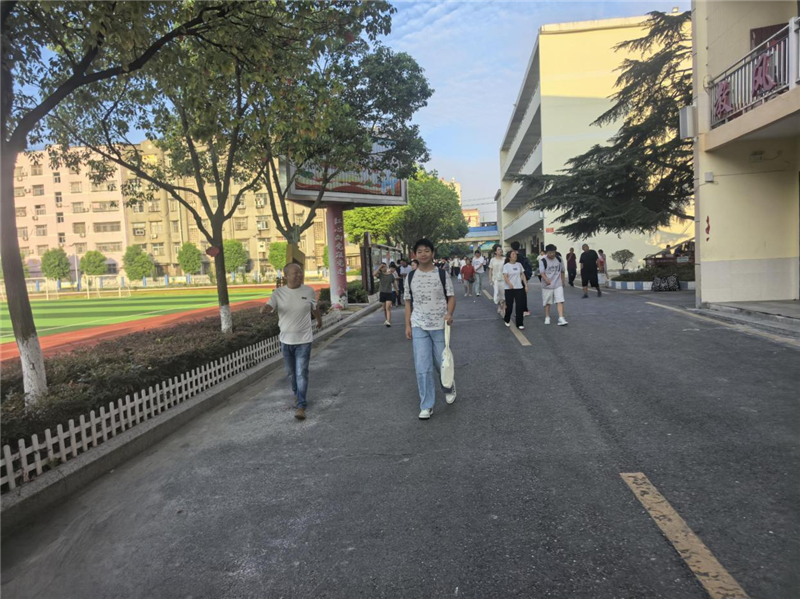 ����������ٿ�2025���＾��ѧ�ҳ���