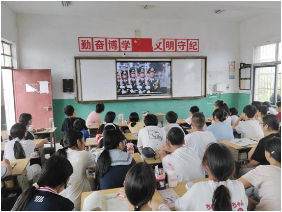 ��ũ������ϵͳ��֯ʦ����չ�������й�������ս�������練����˹ս��ʤ��80���ꡱ�