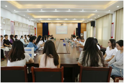 ���ض��оٰ�2025�������ʦ��̸��