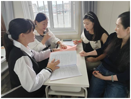 ������ڶ�Сѧ���뿪չ���ж��̲� ���屸�Ρ�������л