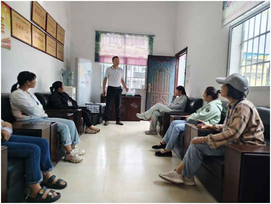 �����������׶�԰��չ�ҳ�Ʒ�ͻ����ʳίԱ�����